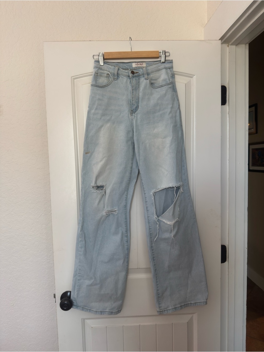Vibrant Light Blue Wide-Leg Distressed Jeans